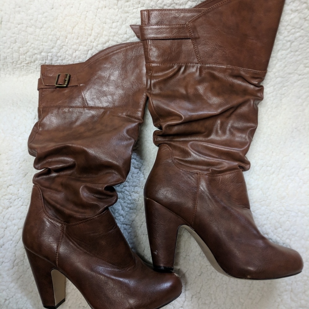 Brown slouch boots